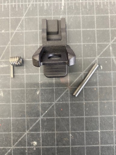 XM8 Style Mag Release